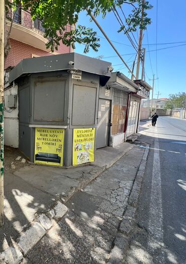 seki ev elanlari: Razinde 11nomreli poliklinikanin yaninda yerlesir.yol qiragidir ayligi