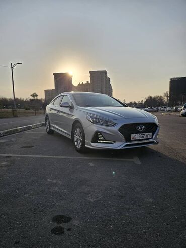 полицейский машина: Hyundai Sonata: 2019 г., 2 л, Автомат, Газ, Седан