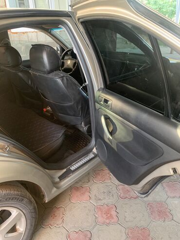 Volkswagen: Volkswagen Bora: 2004 г., 1.6 л, Автомат, Бензин, Седан — 9