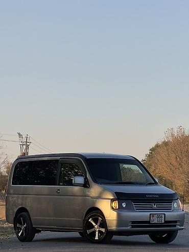 капот на морнинг: Honda Stepwgn: 2002 г., 2 л, Автомат, Бензин, Минивэн — 3
