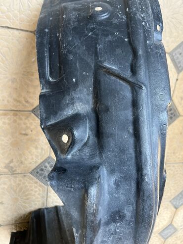 Подкрылки, брызговики, защита днища: Подкрылок Передний левый Toyota, 1999 г., Б/у, Оригинал — 9