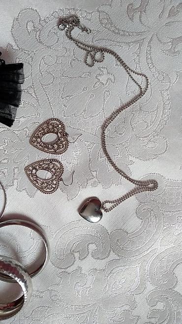 Aksesuarlar: Oriflame nikel bijuteriya desti rengi gumusudur qaralmir istifade — 3
