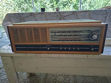 Qrammofon və patefonlar: Sovet istehsalı “Сириус С-309” kombinə olunmuş radio-grammofon — 2
