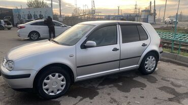 поло 2020: Volkswagen Golf: 2001 г., 2 л, Механика, Бензин, Хэтчбэк