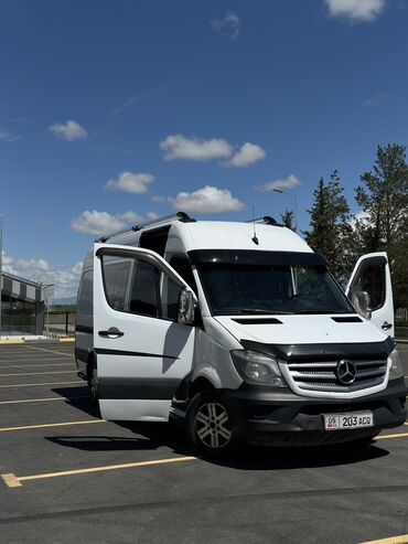 Легкий грузовой транспорт: Легкий грузовик, Mercedes-Benz, Стандарт