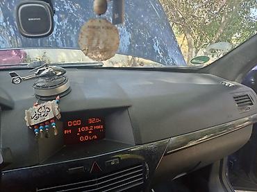 Opel: Opel Astra: 1.3 l | 2006 il 500000 km Sedan — 2