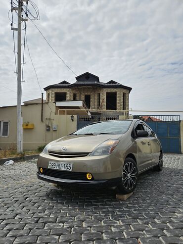 Toyota: Toyota Prius: 1.5 l | 2007 il Hetçbek