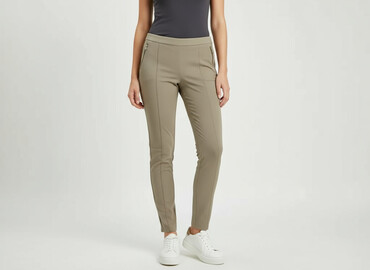 ccc czarne sandały na koturnie: H&M, Material trousers for women, size M