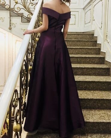 фиолетовое платье выпускной: Вечернее платье, Длинная модель, Атлас, Без рукавов, XS (EU 34)