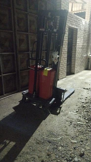 Digər biznes avadanlığı: Transpalet 2500 Azn. 3metr yuxari qaldirir. 2ton cheki qaldirir. 5500 — 4