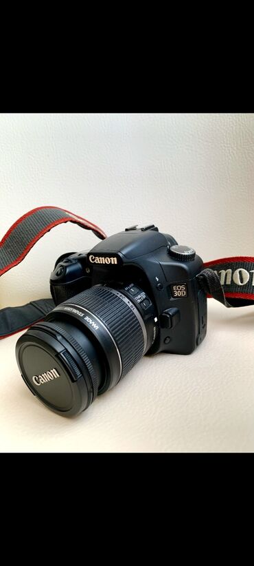 canon eos 1100d: Fotoaparat Canon EOS 30D, Moskvadan alinib, ideal veziyyetdedir, az