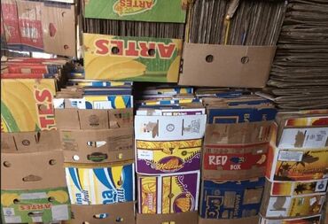 Канцтовары: Продаю коробки от бананов 
есть 100 шт по 45 сом
тел