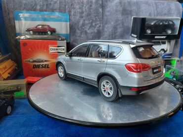 Avtomobil modelləri: 2015 il, 1:18, Dəmir, Ödənişli çatdırılma — 10