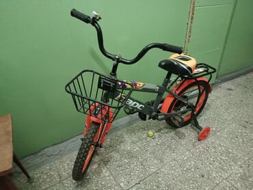 Велосипеды: Продаю детский велосипед на 4-6 летб/у в отличном состоянии на улицу