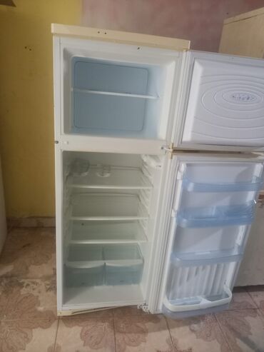 Soyuducular: 2 qapılı Soyuducu Satılır