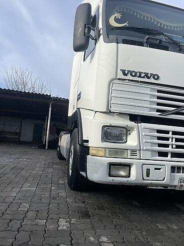 Тягачи: Тягач, Volvo, Без прицепа — 3