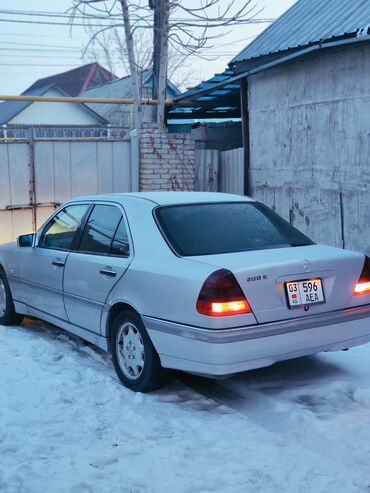 Mercedes-Benz: Mercedes-Benz C-Class: 1997 г., 2 л, Автомат, Газ, Седан