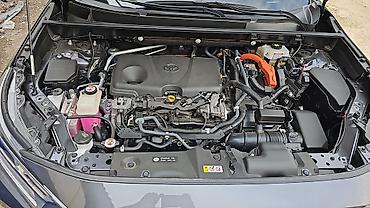 sprinter 4 4: Toyota RAV4: 2020 г., Гибрид, Кроссовер — 10