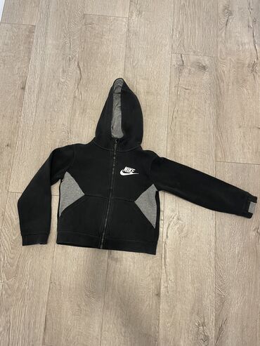 pull and bear duksevi: Adidas, With zipper, 110-116