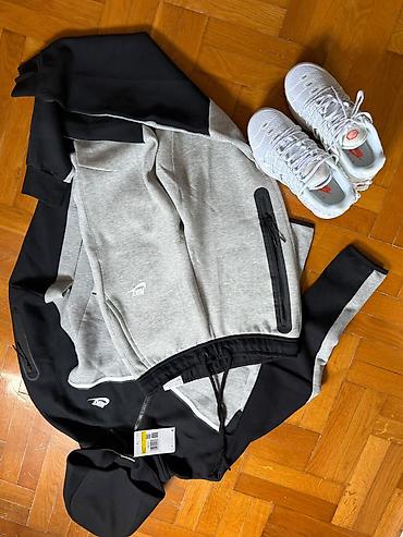 pepco decaci: Nike komplet – dukserica sa kapuljačom i donji deo trenerke + patike — 1