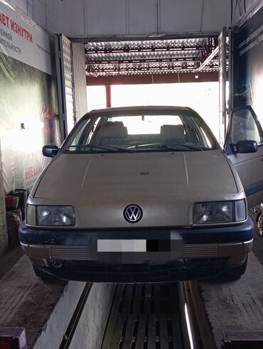 пассать: Volkswagen Passat: 1989 г., 1.8 л, Механика, Бензин, Седан