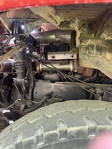 Другой строительный транспорт: Самосвал FAW JH6 6x4 - Тип: тяжелый самосвал для строительных и — 4