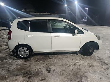 Honda: Honda Fit: 2002 г., 1.3 л, Вариатор, Бензин, Хэтчбэк — 6