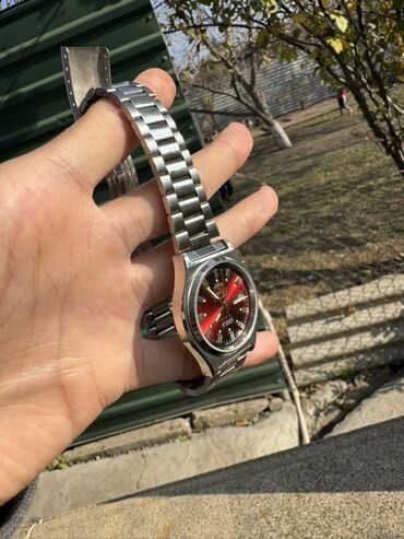 Qol saatları: Qol saatı, Orient, rəng - Qırmızı — 6