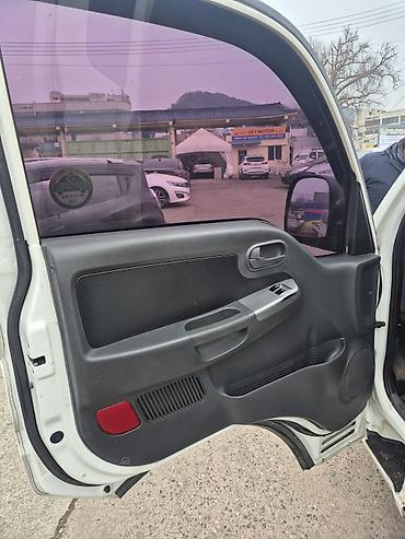 Kia: Kia BONGO: 2020 г., 2.5 л, Автомат, Дизель — 11