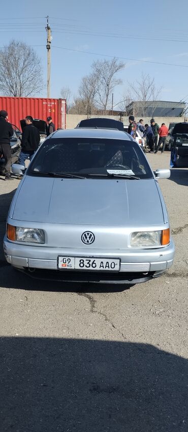 фольксваген т 4: Volkswagen Passat: 1990 г., 1.8 л, Механика, Бензин