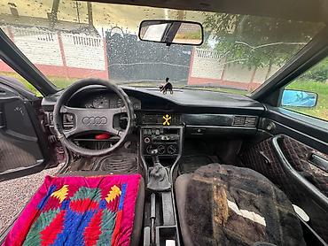 smart open: Audi 100: 1988 г., 1.8 л, Механика, Бензин, Седан — 4