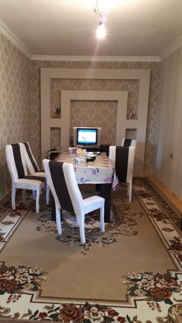 Həyət evləri və villaların satışı: Binəqədi qəs. 3 otaqlı, 82 kv. m, Kredit yoxdur, Yeni təmirli