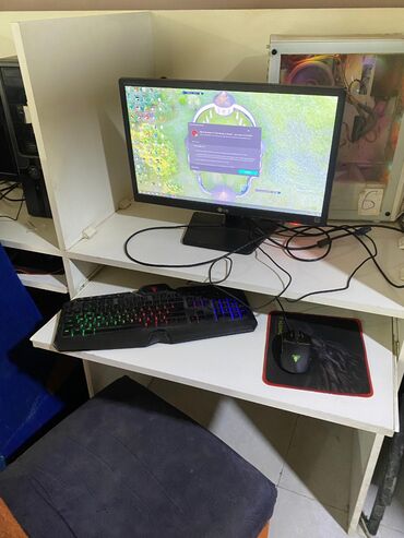 Masaüstü kompüterlər və iş stansiyaları: PlayStation klub və internet klub üçün hazır kompüter setləri Laminat — 5