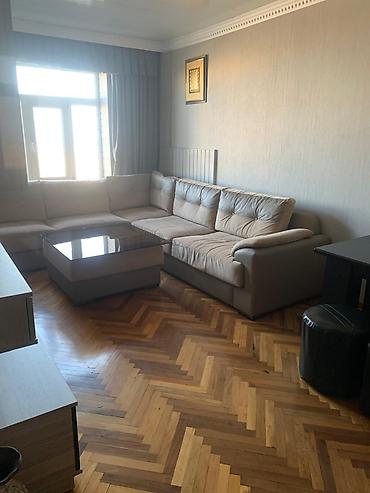 Mənzillər: Bakı, Yeni Günəşli Massiv D, 3 otaqlı, Köhnə tikili, m. Xalqlar Dostluğu, 68 kv. m — 5