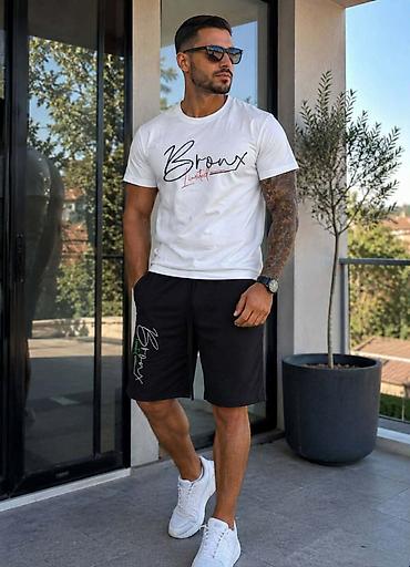 c.a.n.d.a collection: Muski pamucni kompleti,bruseni pamuk
Vel.M,L,XL,2XL
Cena 1900 din.👔 — 1