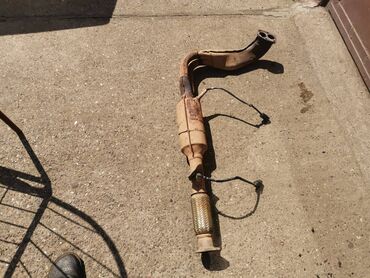 Auto delovi: Dupla grana sa lamda sondama Lada 21214i Niva. Polovna. Izvadjen — 3