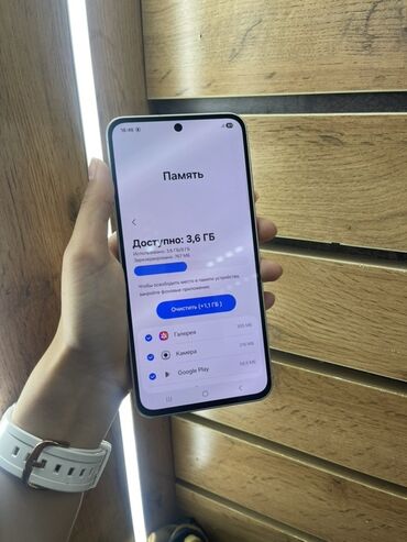 Samsung: Samsung Galaxy A56, Новый, цвет - Белый, В рассрочку — 6