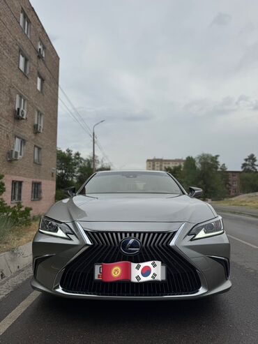 Lexus: Lexus ES: 2019 г., 2.5 л, Типтроник, Гибрид, Седан