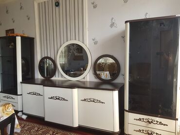 Qonaq otağı dəstləri: İşlənmiş, Masa və oturacaqlar, TV stend, Servant, Türkiyə — 3