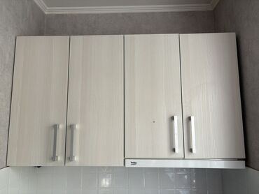 тумбы для ванной: Компактный кухонный гарнитур в светлом древесном оттенке хорошо