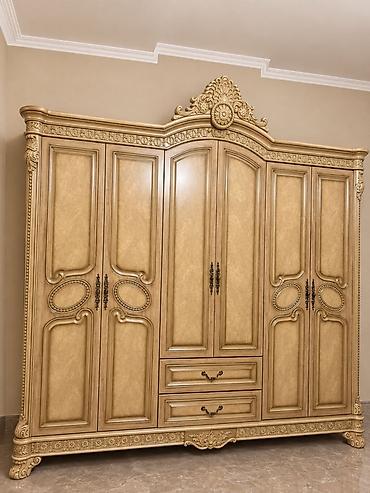 silver kitchen: Спальный гарнитур, Б/у, Двуспальная кровать, Шкаф, Комод, МДФ, Самовывоз, цвет - Бежевый — 2