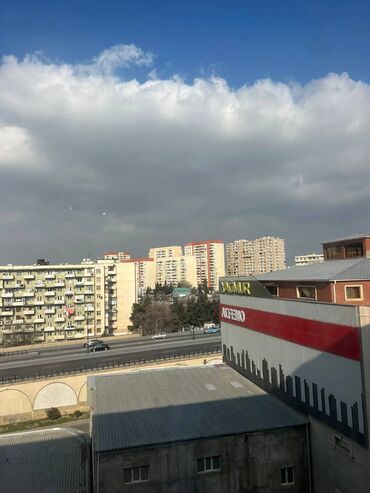 Köhnə tikili: Bakı, 3 otaqlı, Köhnə tikili, m. Xalqlar Dostluğu, 85 kv. m — 15