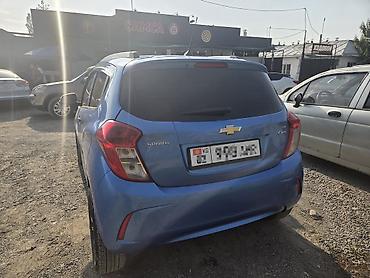 Chevrolet Spark: 2017 г., 1 л, Автомат, Бензин, Хэтчбэк at lalafo.kg Chevrolet Spark: 2017 г., 1 л, Автомат, Бензин, Хэтчбэк