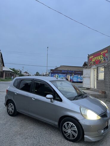 Honda: Honda Fit: 2003 г., 1.3 л, Автомат, Бензин, Седан