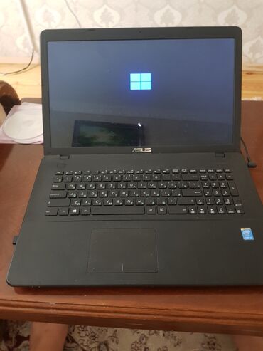 нотбук: İşlənmiş ASUS 17 ", Intel Celeron, 256 GB, Ünvandan götürmə