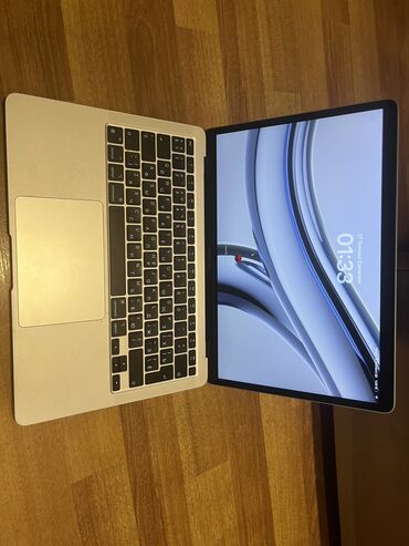 macbook 2012: Yeni Apple MacBook, 13.3 ", Apple M1, 256 GB, Ünvandan götürmə