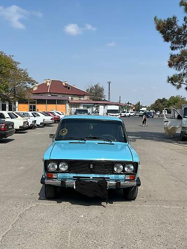 VAZ (LADA): Salam çox təcili satlr 2 dən atr arada sağ sol krelin ətəyinə krasqa — 7