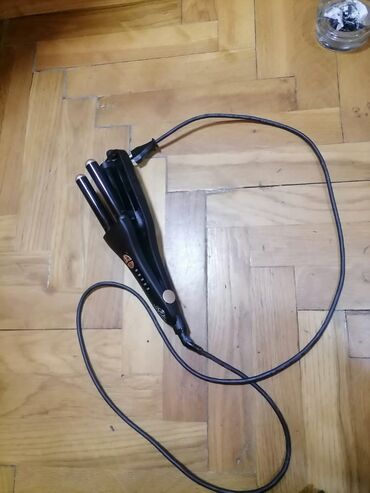 Figaro za kosu: Figaro PARIS HILTON 75 W za pravljenje lokni na vašoj kosi Profi je na lalafo.rs — 5 Figaro za kosu: Figaro PARIS HILTON 75 W za pravljenje lokni na vašoj kosi Profi je — 5