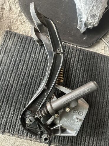 Силовые элементы кузова: Mercedes-Benz — 46