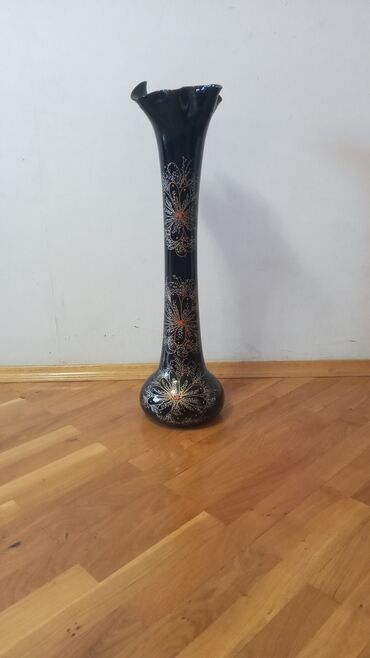 ваза напольная стеклянная высокая без узора: Vaza